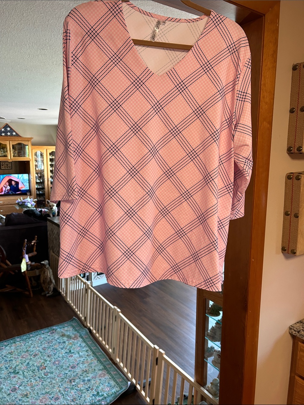 Lulu-B Pink Plaid V-Neck Tunic Top